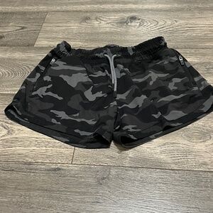 Athleta Girl All Play 3" Black Camo Shorts